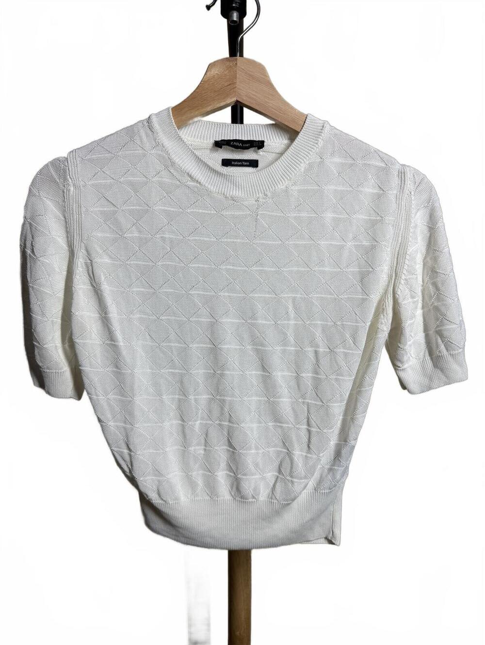 Zara Knit Italian Yarn White Textured Short Sleeve Sweater